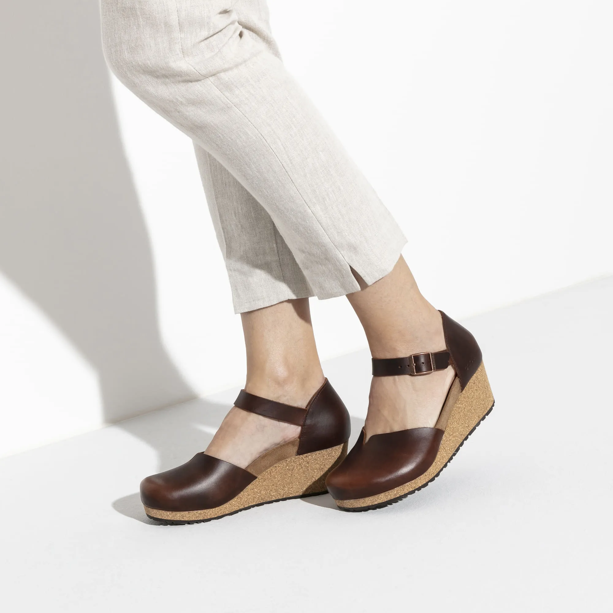 Mary Natural Leather